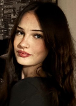 Émilie  220304